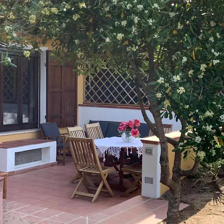 Holiday home Villino Le Ortensie